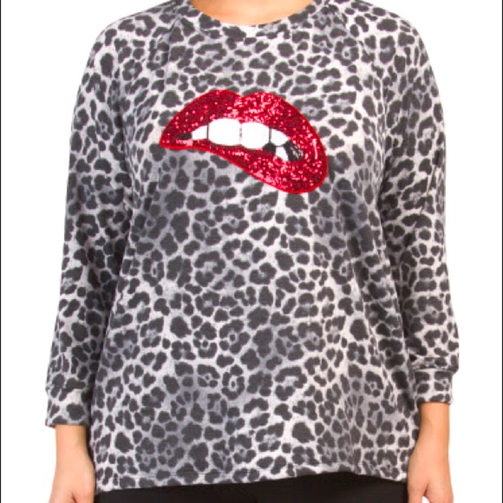 NWT Plus Size Melissa Masse top